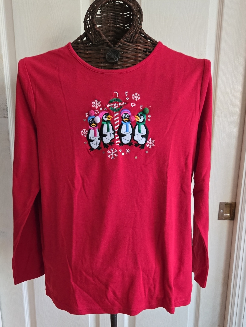 Kim Rogers Vibrant Red Holiday Crewneck Top-Size L